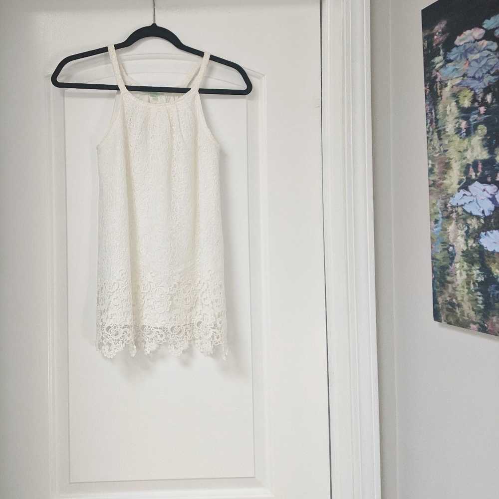 NWOT Gorgeous JADE Melody Tam White Sleeveless Lacy Top